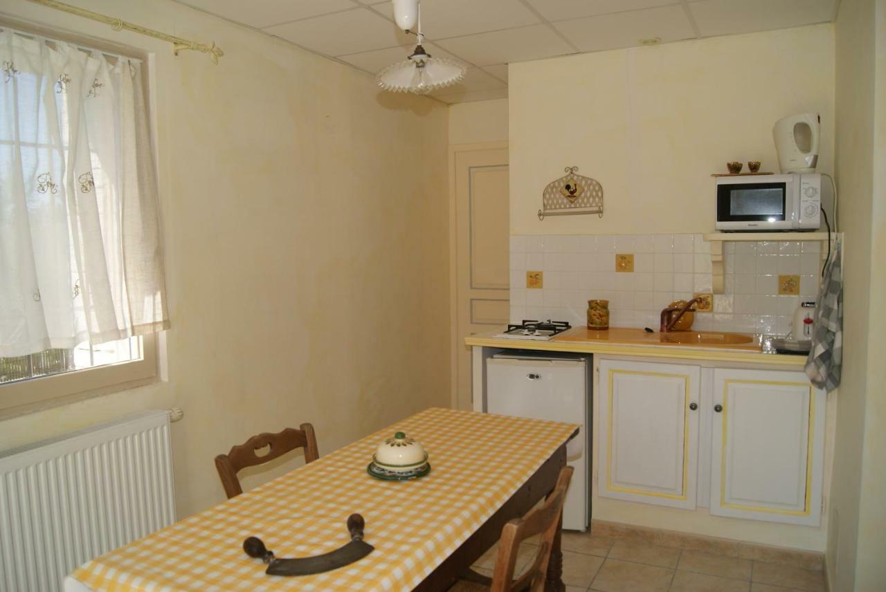 Bastide De L'Orme Apartamento Forcalquier Exterior foto